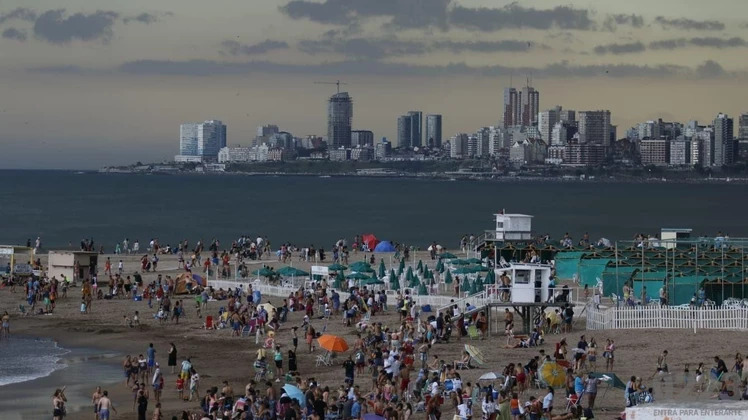 Cambia el tiempo: se va el sol y llegan las tormentas a Mar del Plata