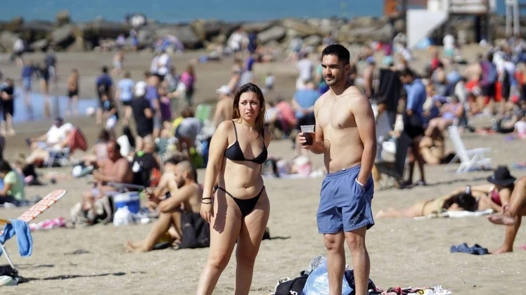 Ponete la malla y prepará el mate: a pesar de las nubes, se viene el calor a Mar del Plata