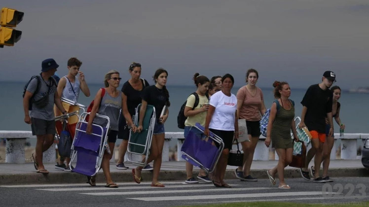 Martes de tormenta en Mar del Plata: a qué hora llueve