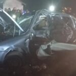 Impresionante choque entre un auto y una camioneta: cinco personas heridas