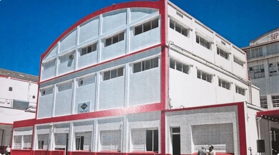 Crisis: un frigorífico reabrió en 2023 con la esperanza de exportar y hoy despidió a 56 trabajadores