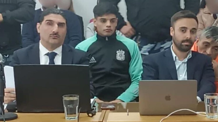 Escándalo en Tribunales: un abogado le pegó un cabezazo a otro durante un juicio
