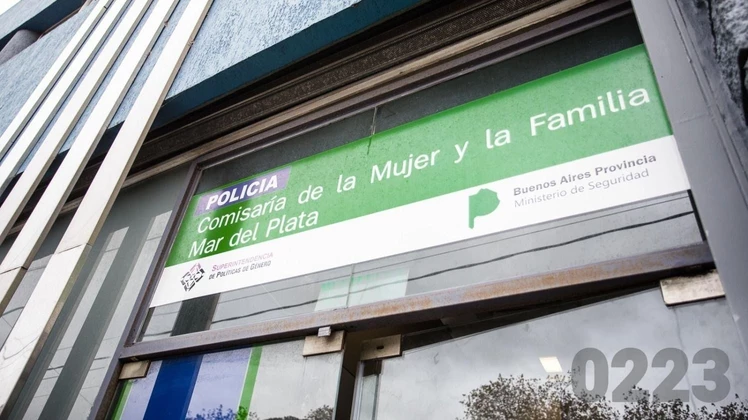 Denuncian que el conductor de una app intentó abusar de una nena de 13 años: “No me pagues, con saborearte las piernas es suficiente”