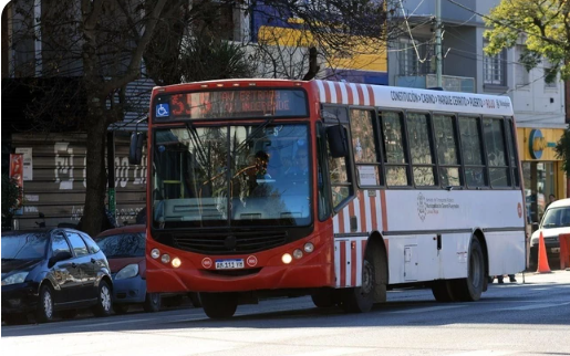 Neme firmó el aumento del boleto: a cuánto se va y desde cuándo rige