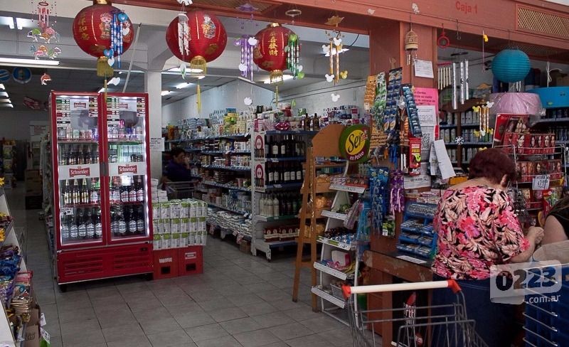 Preocupación por los supermercados chinos en Mar del Plata: ya hay más de 200 y crece la crisis de los almacenes…