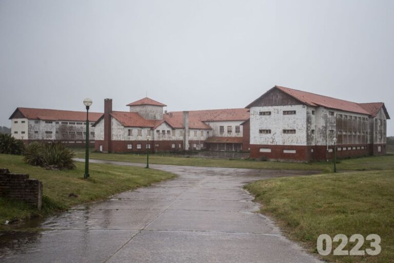 Privatización del complejo de Chapadmalal: quedan diez trabajadores en actividad y buscarán reubicar a todos los…